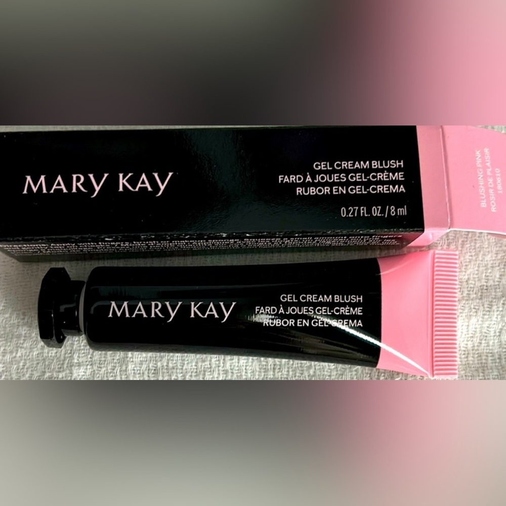 Pretty in Pink Gift Bundle-Mary Kay Lip&Cheek - Picture 5 of 5